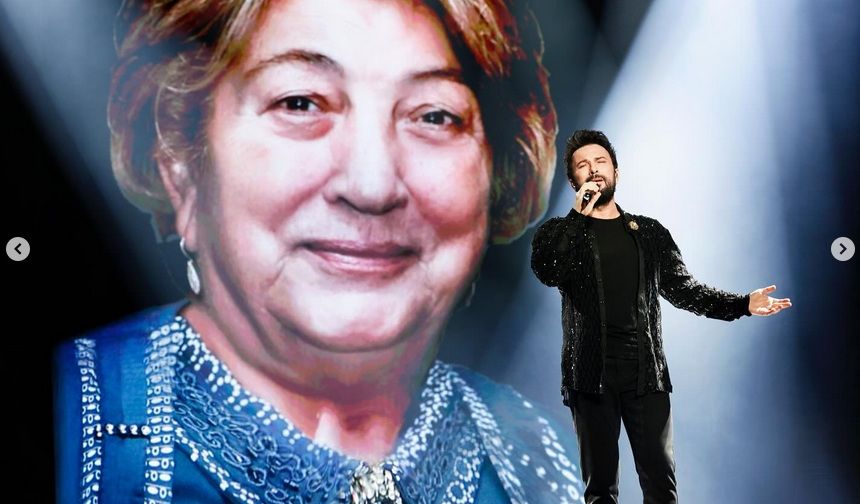 Tarkan sahnede gözyaşlarına boğuldu