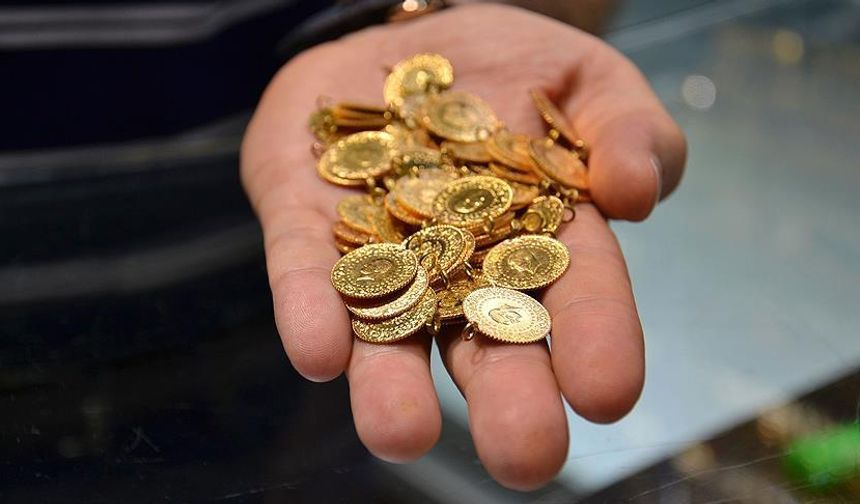 Altın fiyatları için çarşamba gününe dikkat çekti! "Dolar 45 lira olacak" dedi