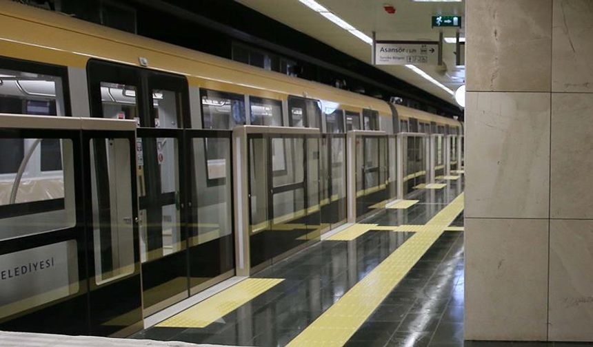 İstanbullular hafta sonuna dikkat! O metro iki gün hizmet vermeyecek