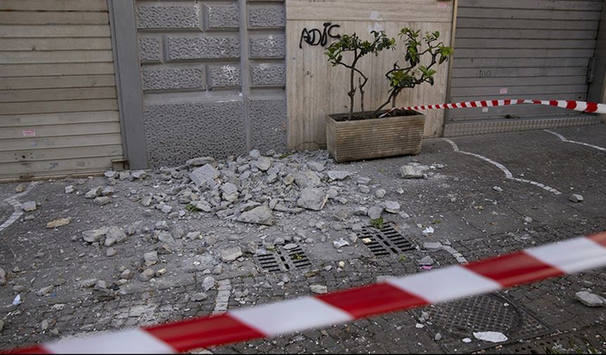 İtalya'da son 40 yıldaki en büyük deprem!