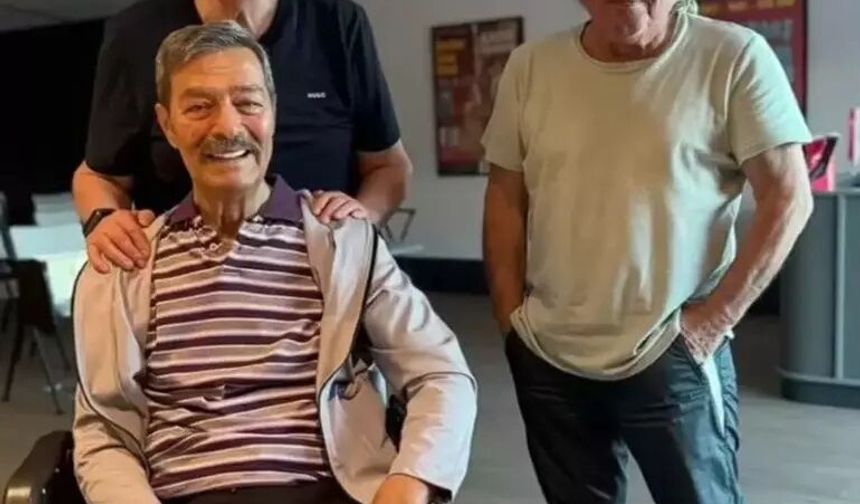 Yoğun bakımdaydı! Kadir İnanır'dan kötü haber