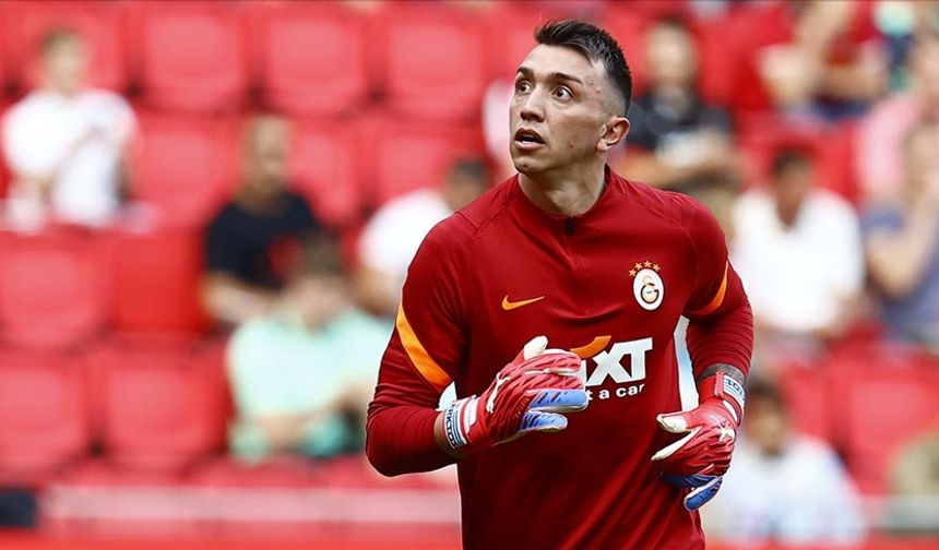 Galatasaray'da Muslera'nın yeri doldu! Resmen duyuruldu