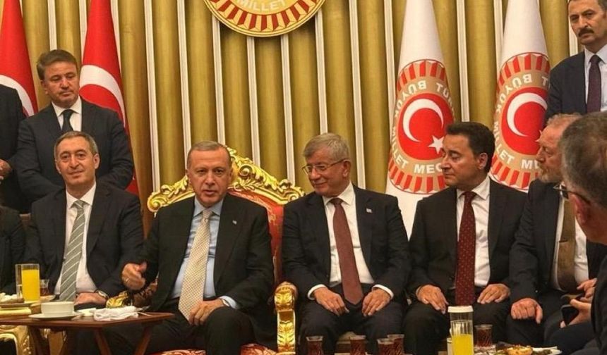 AK Parti’den TBMM’deki fotoğrafa dair açıklama