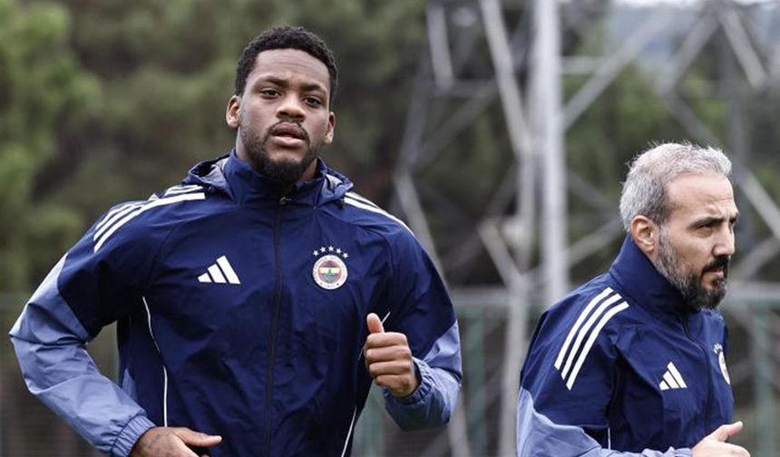 Fenerbahçe'de Jhon Duran geri döndü