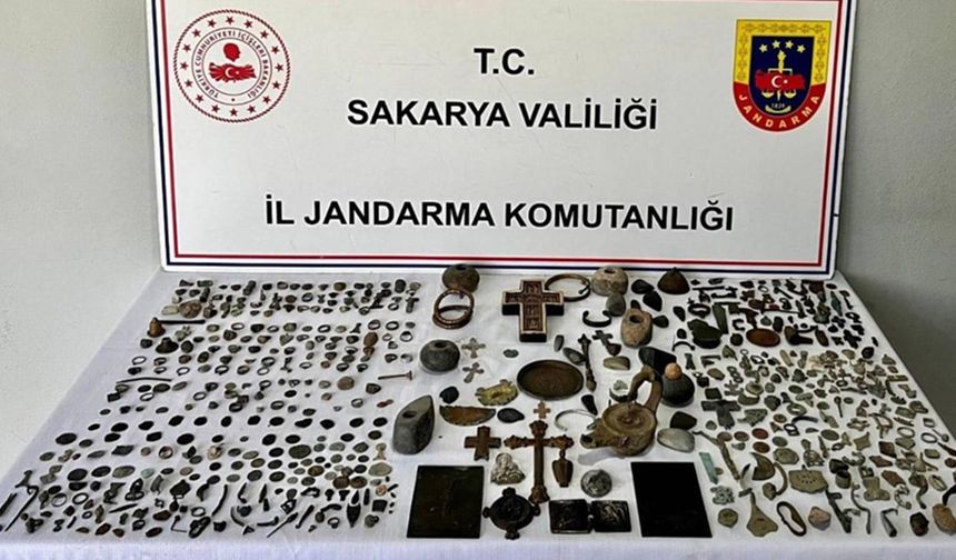 Bizans dönemine ait 589 eser ele geçirildi