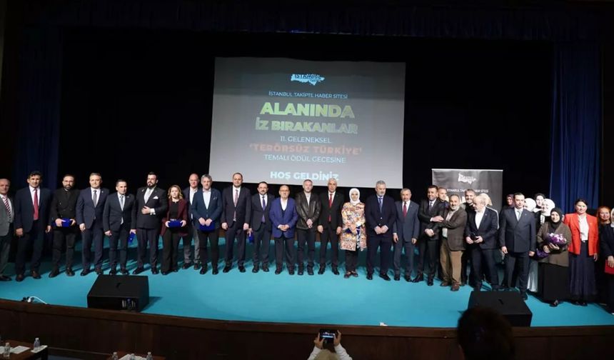 Haber7 ve Ulketv.com'a “Alanında İz Bırakan” Ödülü!