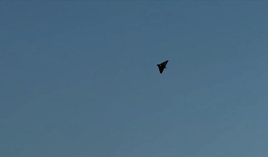 Türkiye'nin yeni kamikaze İHA'sı tanıtıldı!