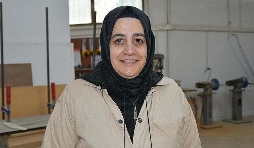 Kızından ilham aldı, 50 yaşında üniversiteli oldu