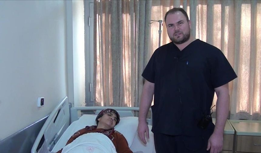 Karnından 25 santimetrelik kist çıkarıldı!