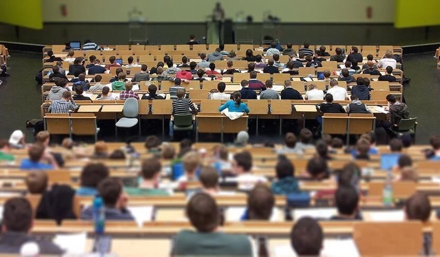 YÖK Başkanı duyurdu! Üniversitelerde yeni bölümler açılacak