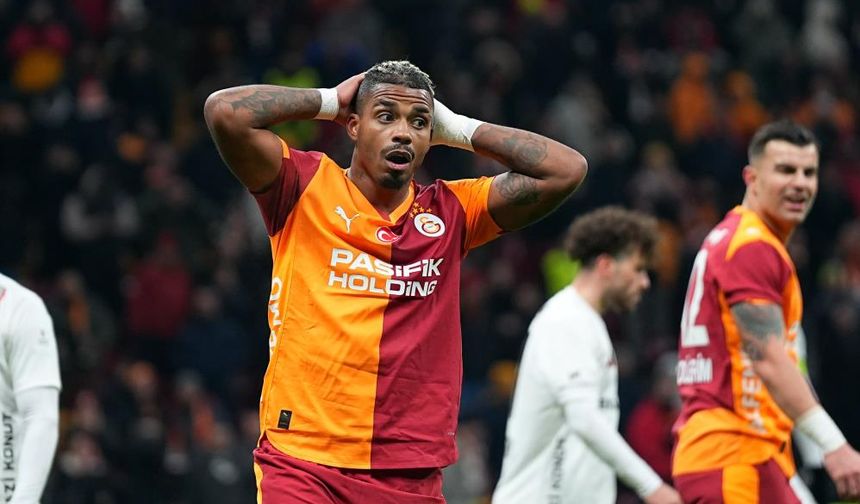 Galatasaray, Gaziantep FK maçından üzgün ayrıldı