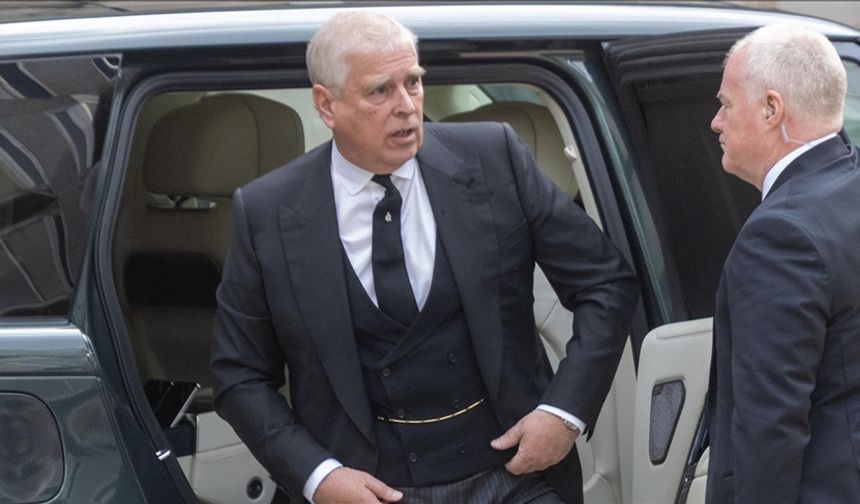 Eski İngiltere prensi gözaltına alındı!