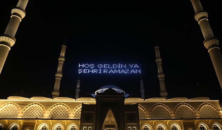 İstanbul, Ankara ve İzmir akşam ezanı saatleri! İftara kaç saat kaldı? (20 Şubat Cuma)