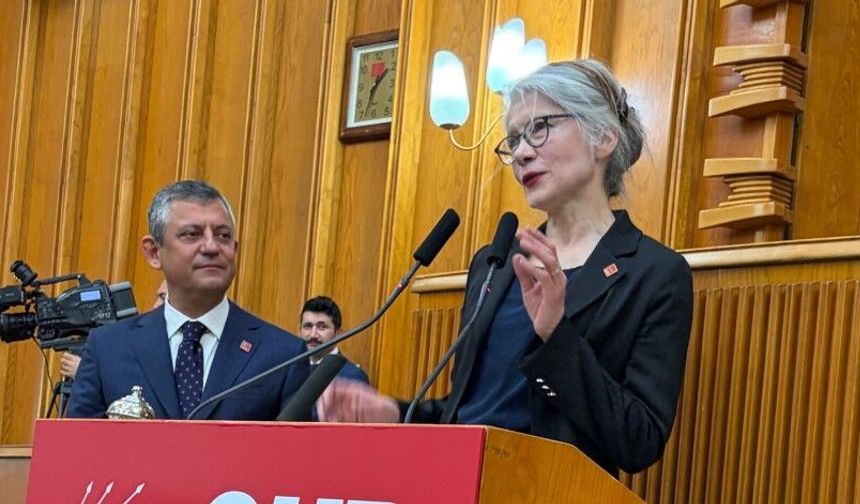 Tarhan yeniden CHP'ye katıldı