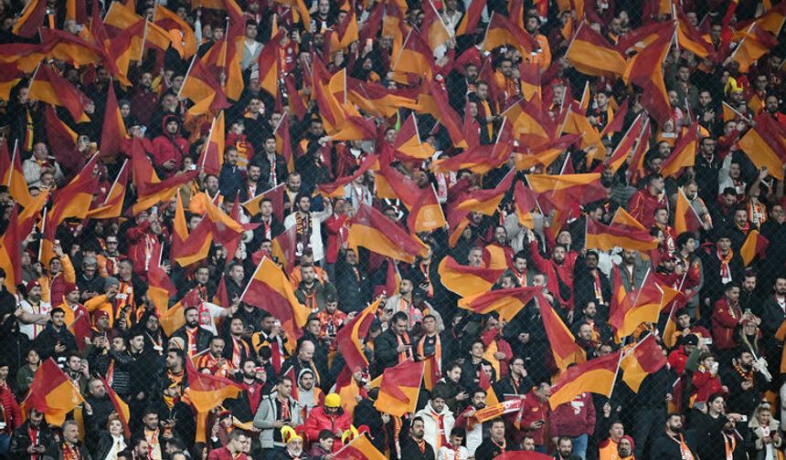 Galatasaray taraftarıyla buluşuyor!