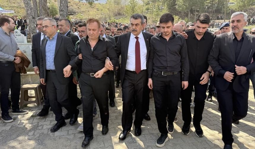 Öğretmen Ayla Kara'nın eşinden duygu yüklü sözler