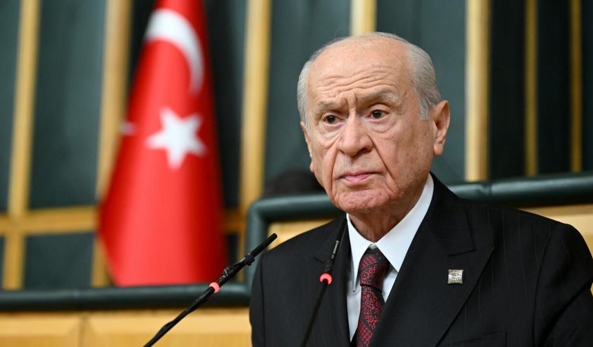 Devlet Bahçeli'den Galatasaray'a tebrik