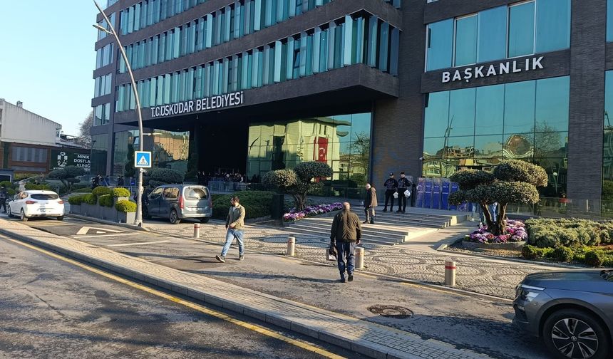 Üsküdar Belediye başkanı kim? Üsküdar Belediyesi hangi partiye ait?