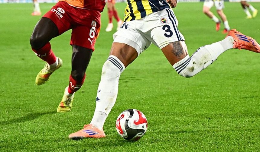 Fenerbahçe'nin eski yıldız Galatasaray yolunda!