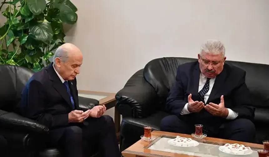 MHP'de flaş gelişme: Görevden alındılar