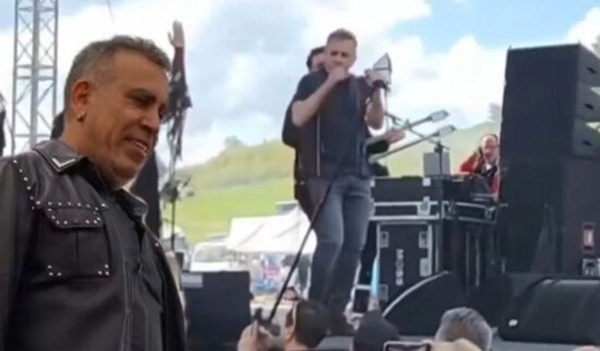 Haluk Levent'ten kötü haber konserde fenalaştı