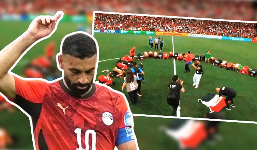 Mısırlı futbolculardan galibiyet sonrası şükür secdesi