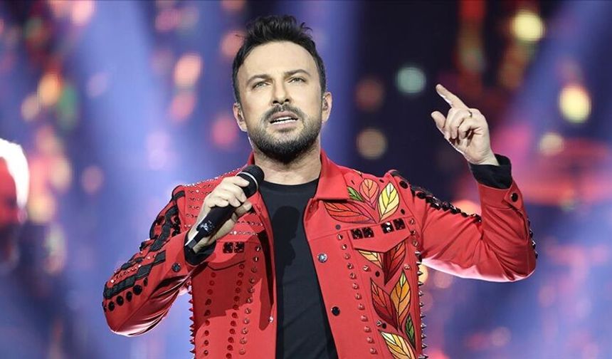 Tarkan Ankara'da "ücretsiz" konser verecek