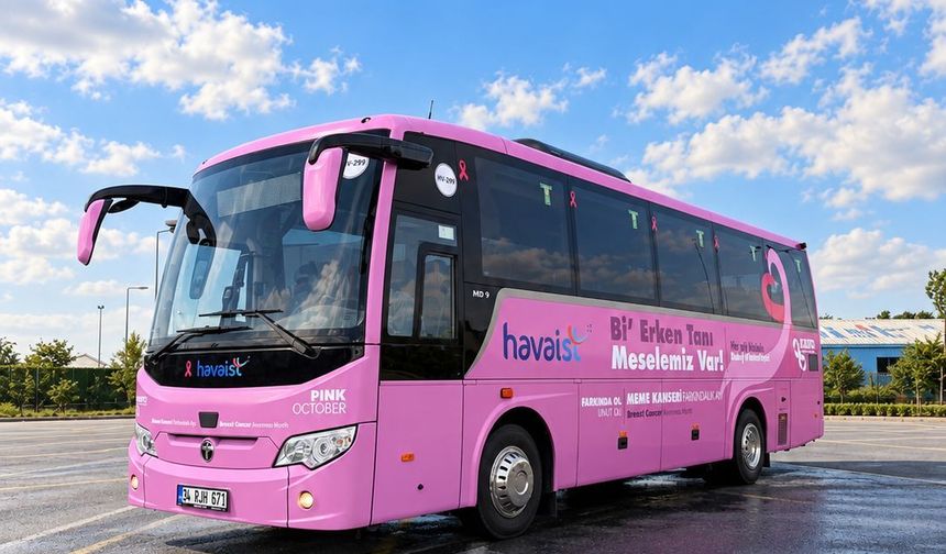 Pembe otobüs İstanbul yollarında... HAVAİST'ten anlamlı jest