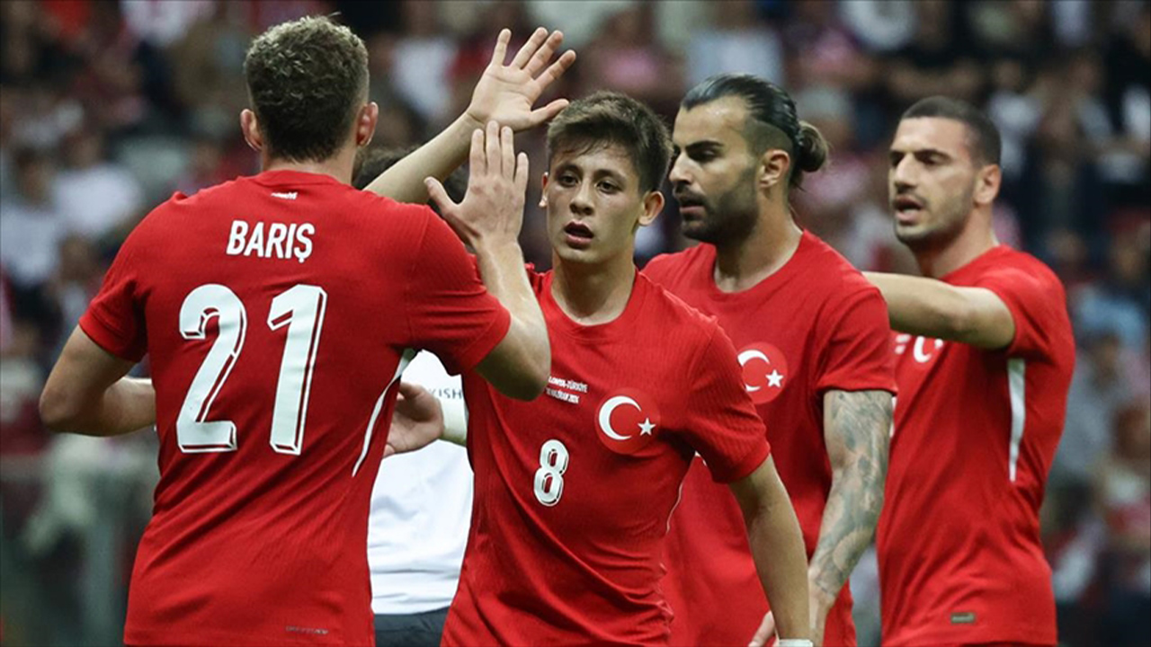 En pahalı 10 Türk futbolcu! Zirvede kim var?