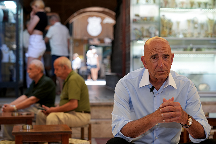 Tom Barrack (1)
