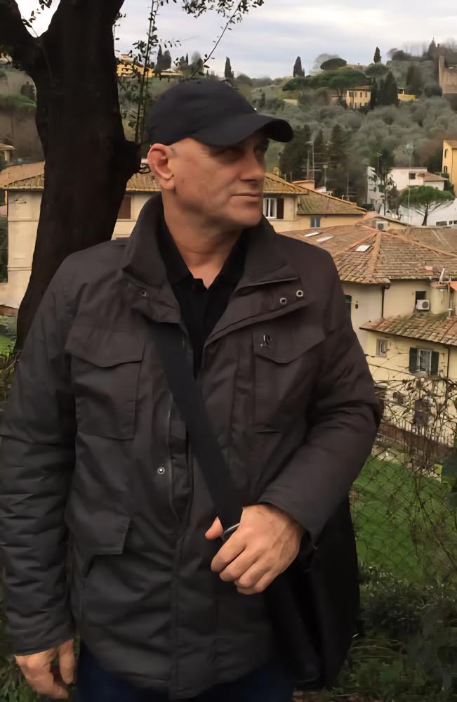 Avşa Adası Ali Ümit Iş Insanı