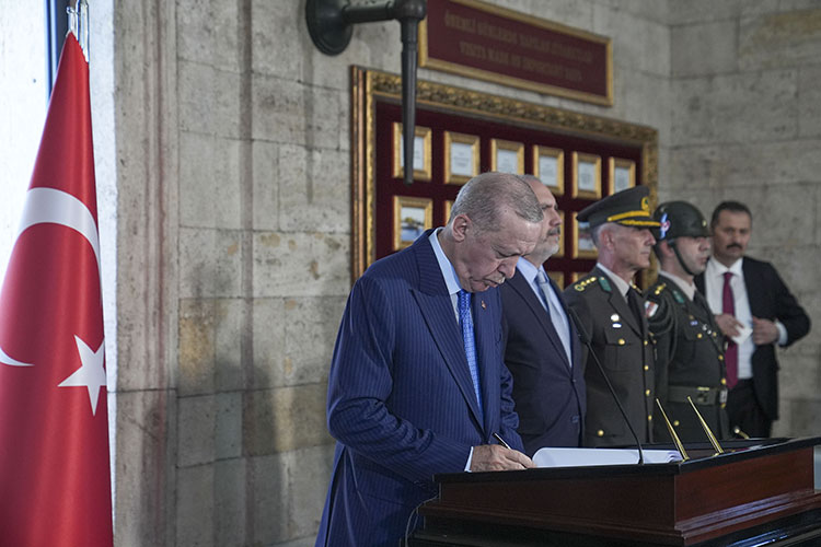 Erdogan Anıtkabır3