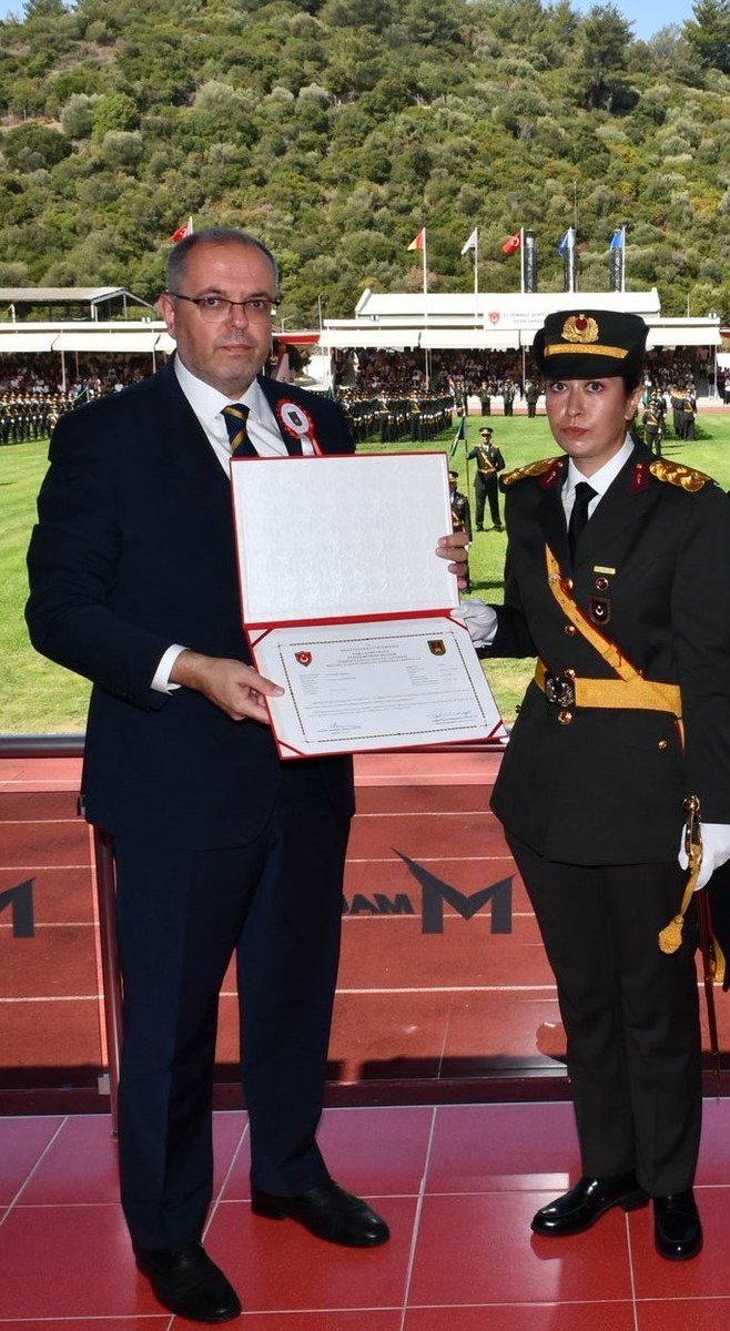 Erhan Afyoncu Elif Halisdemir