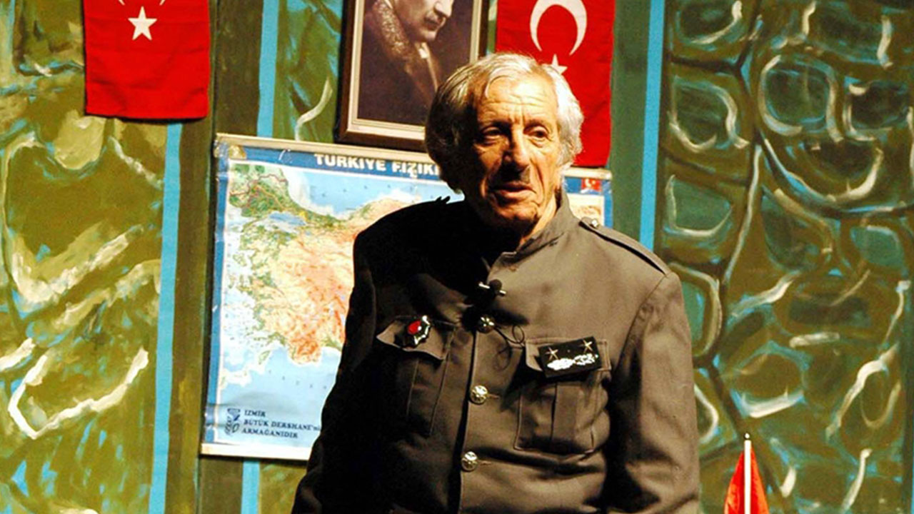 Nejat Uygur