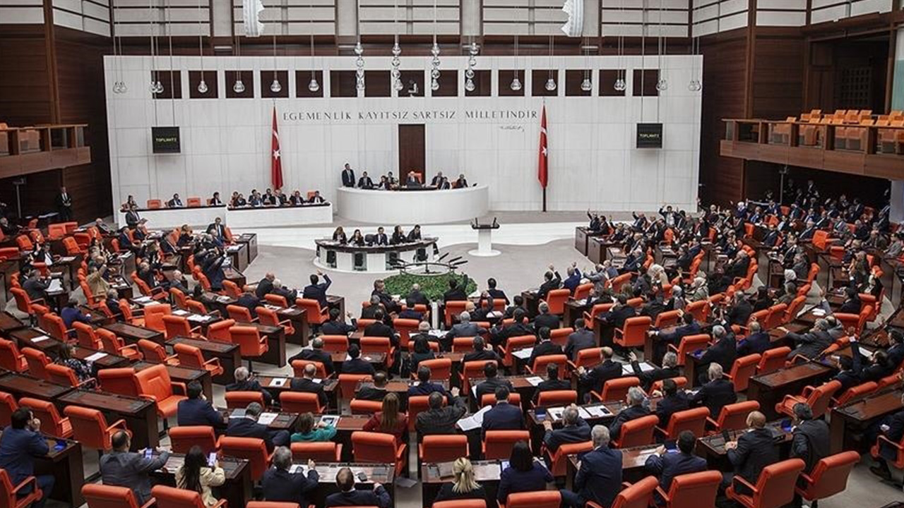Tbmm Komisyon-1
