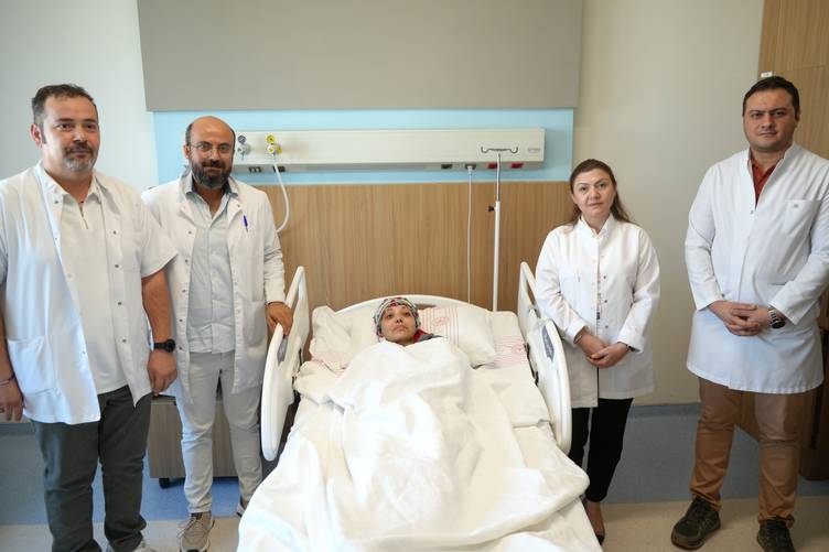 6 Aydir Hickiriyor