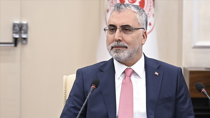 Çalışma Ve Sosyal Güvenlik Bakanı Işıkhan