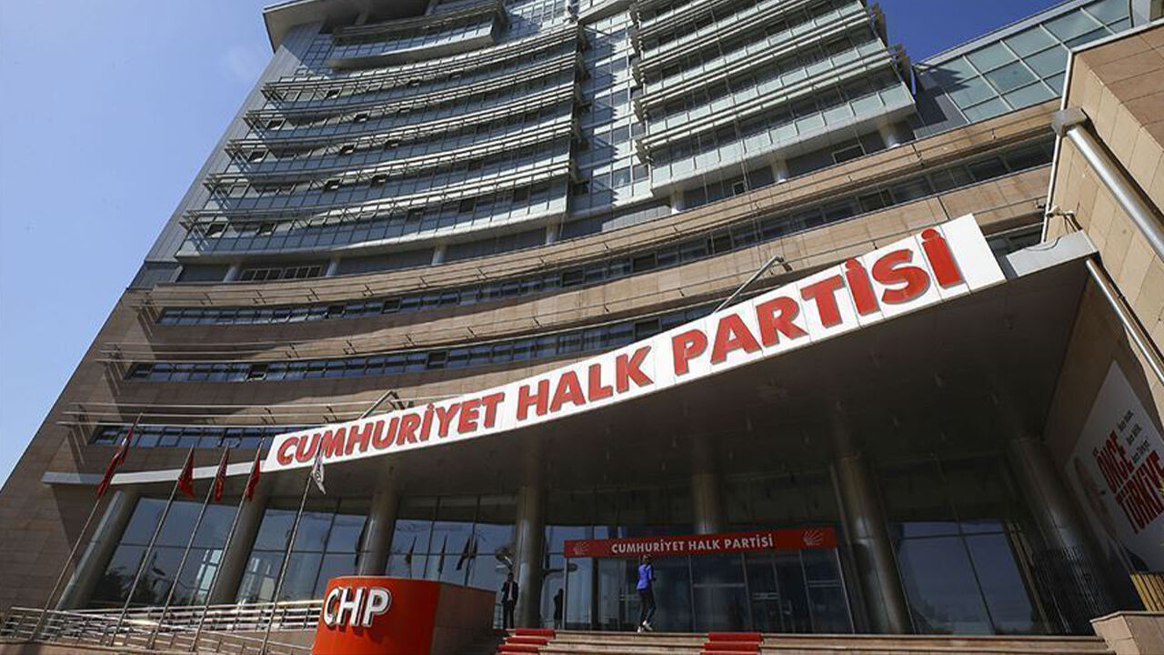 CHP'li isim Cumhurbaşkanına hakaretten tutuklandı