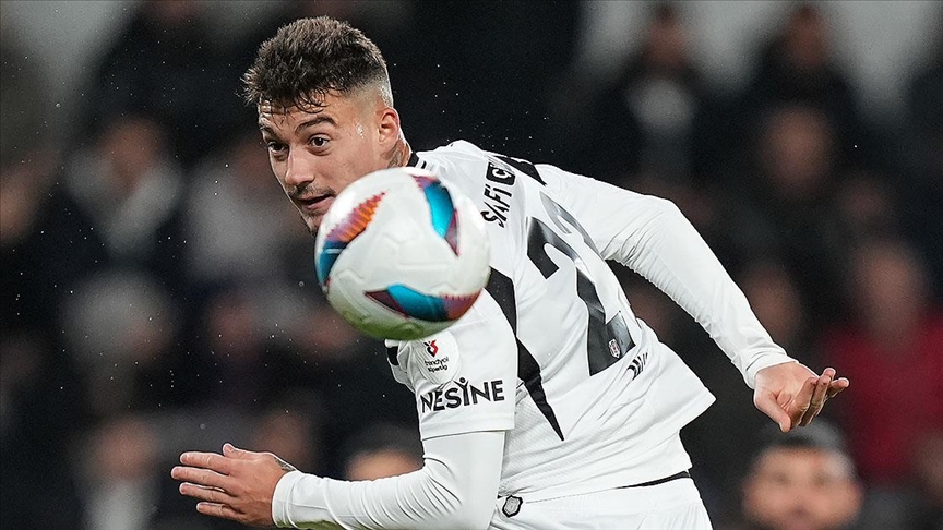 Ernest Muçi Beşiktaş Trabzonspor