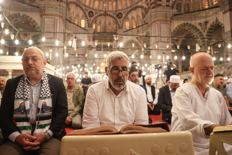 Istanbul Gazze Namaz (1)
