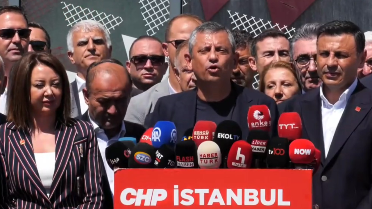 Ozel Ozgur-15