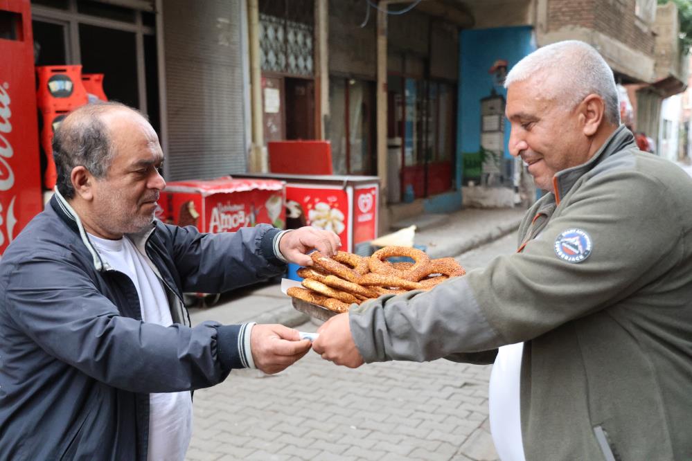 Demircan, İstanbul Beyoğlu Göz Eğitim ve Araştırma Hastanesine tekniker olarak atandı. Mutlu haberi ailesi ile paylaşan Demircan annesini bir türlü ikna edemedi. Ailesi Demircan'ın atandığına bavulunu toplayıp İstanbul'a doğru yola çıkarken ikna oldu. Demircan'ın hikayesi, sadece bir başarı öyküsü değil, umudun, azmin ve inancın ne kadar güçlü birer yol arkadaşı olabileceğinin en güzel kanıtı oldu.