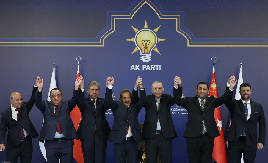 2025 10 08 Akparti 21