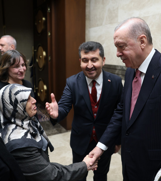 Programda Kültür ve Turizm Bakanlığı Güzel Sanatlar Genel Müdürlüğü Türk Müziği Topluluğu da bir konser verdi.