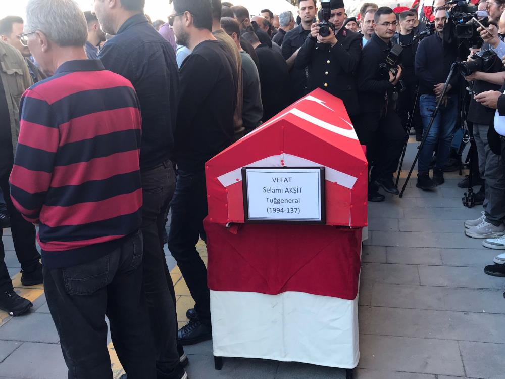 Tuğgeneral Selami Akşit için Ereğli Ulu Camii'nde ikindi namazını müteakip cenaze namazı kılındı.