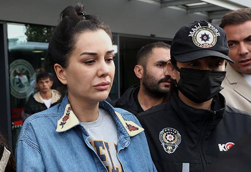 Dilan Polat