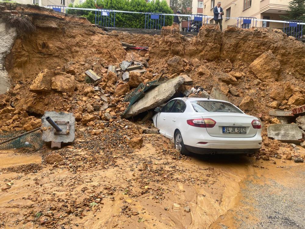 Istanbul Maltepe Bina Coktu (4)
