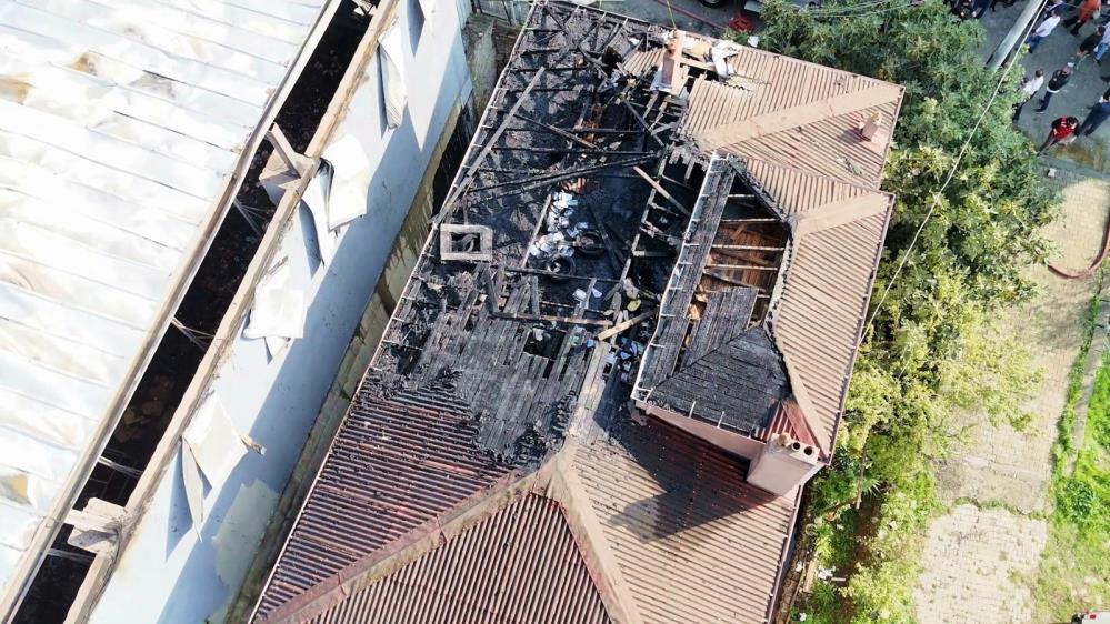 Kocaeli Depo Yangını Ici (1)