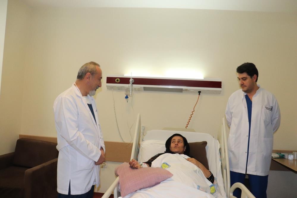 Tumor Kadin Ameliyat (2)