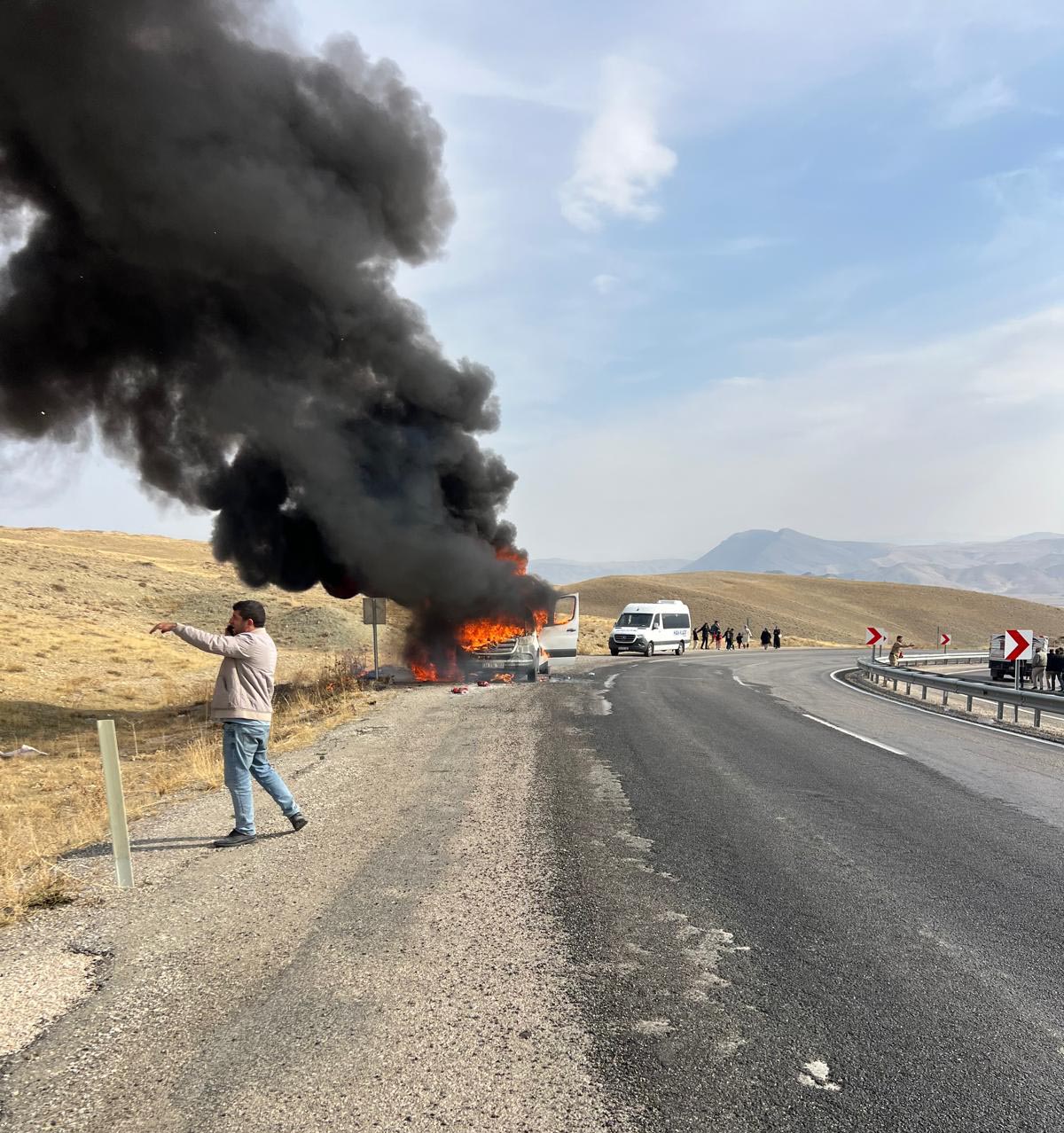 Van Yolcu Minibusu Alev (2)